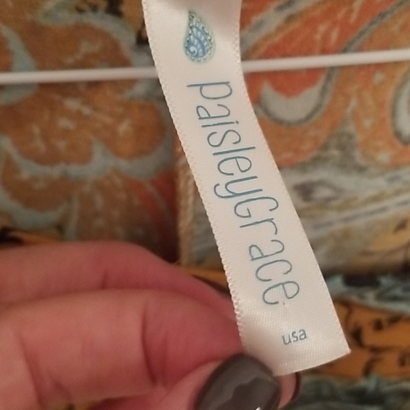 Top - Picture 2 of 3